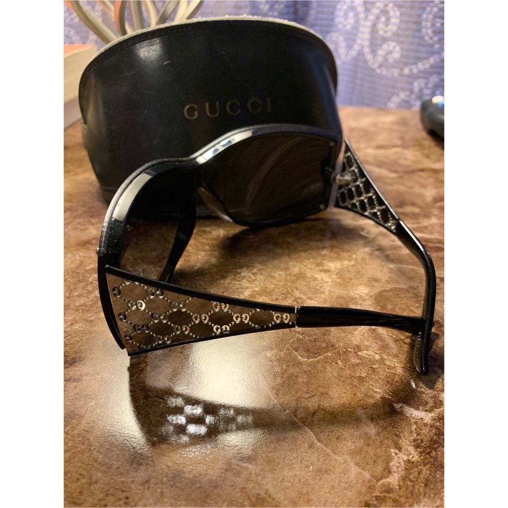 Gucci sunglasses